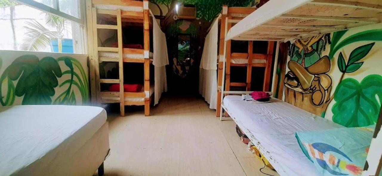 Hostel House Ilha Da Gigoia