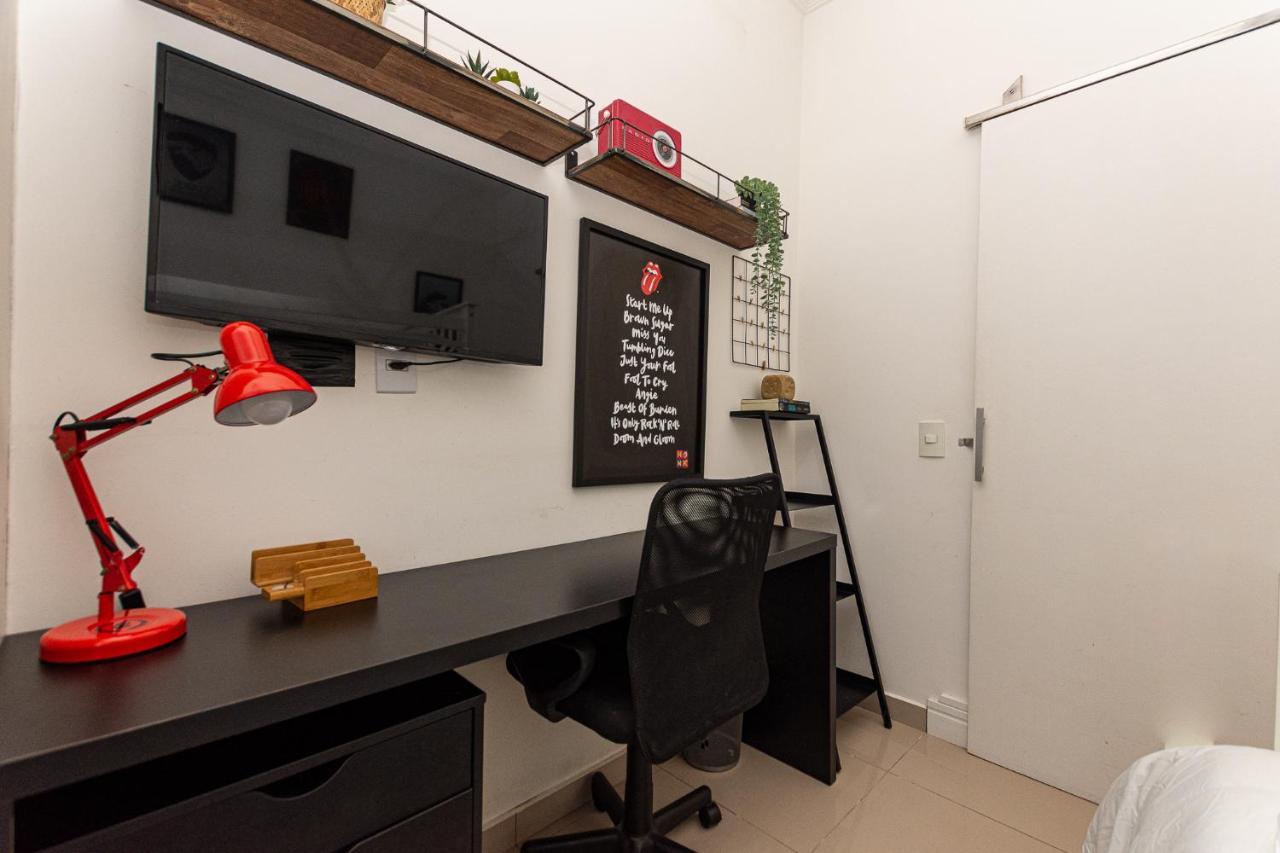 Leblon Apto A Pe 50 Metros Apartamento Rio de Janeiro