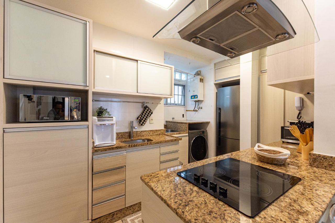 Leblon Apto A Pe 50 Metros Apartamento *