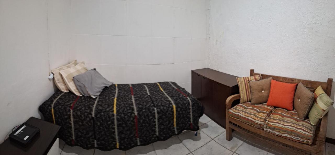 Hospedagem domiciliar Zona Sul Laranjeiras Rj