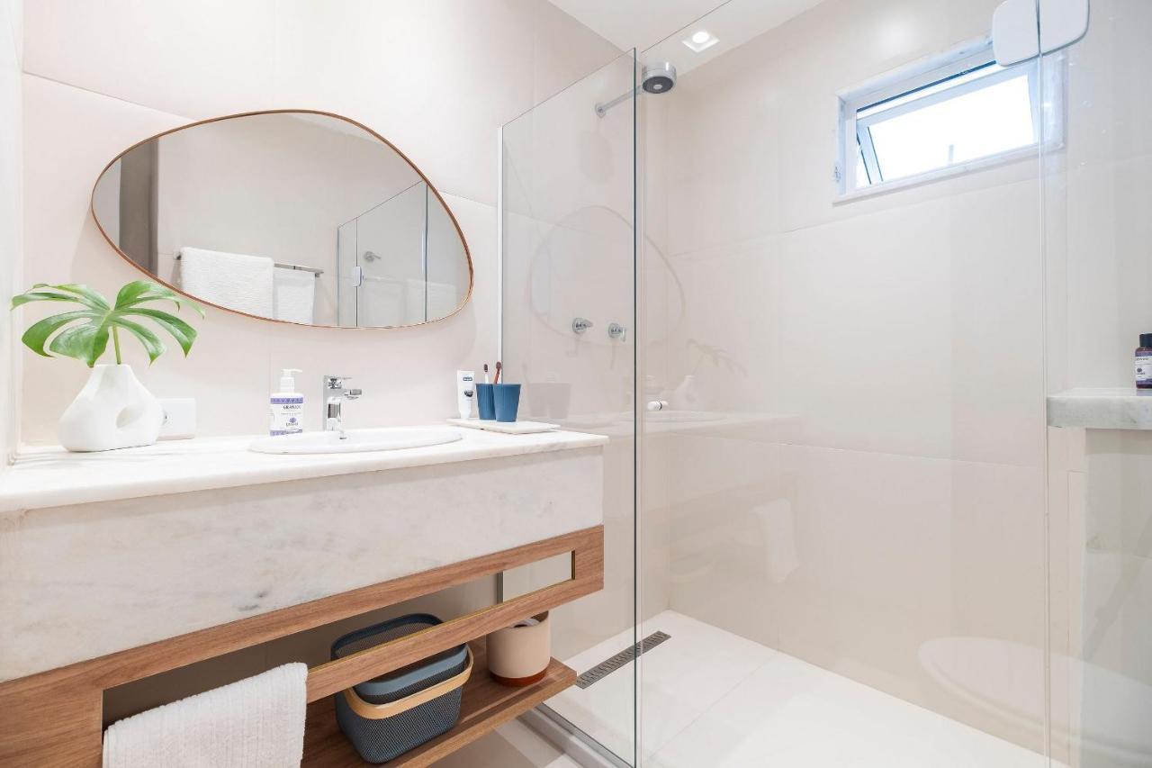 Apartamento Recem Reformado No Leblon *