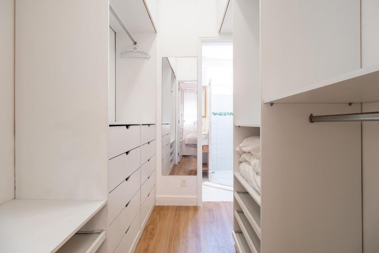 Recem Reformado No Leblon Apartamento *