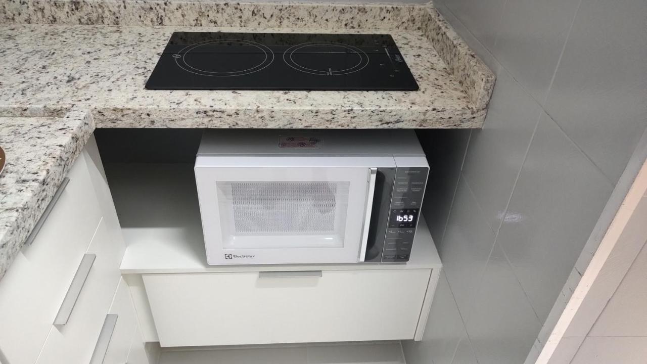 Moderno E Bem Localizado Em Copacabana