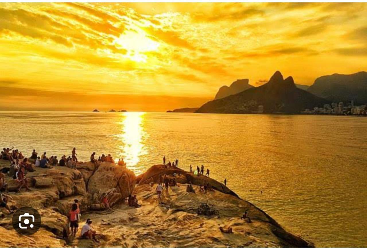 Em Ipanema- Prox Ao Arpoador - Disponivel O Show Da Lady Gaga!!! Apartment