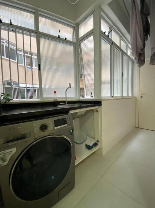 Apartment Av Atlantica - 3 Bedroom - Leme