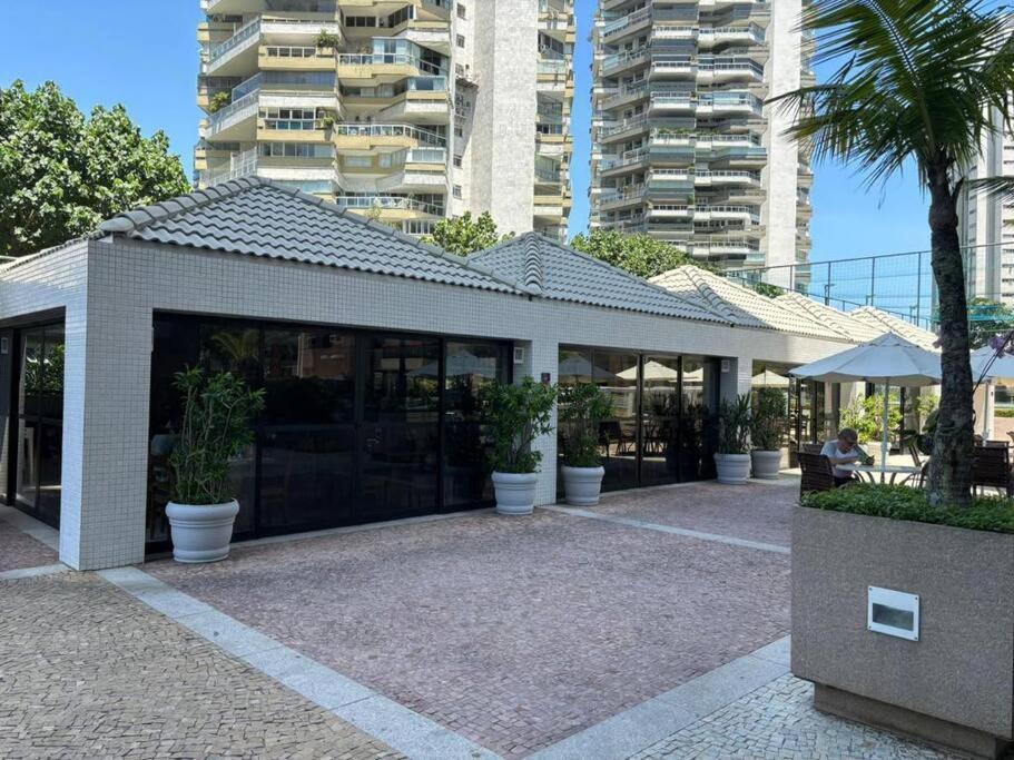 Apartamento Belo Barra Da Tijuca -acolhedor E Confortavel - *