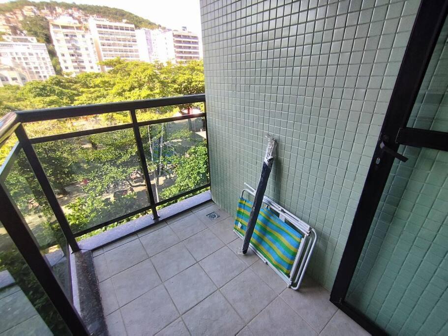 Ipanema, Perto Da E Metro