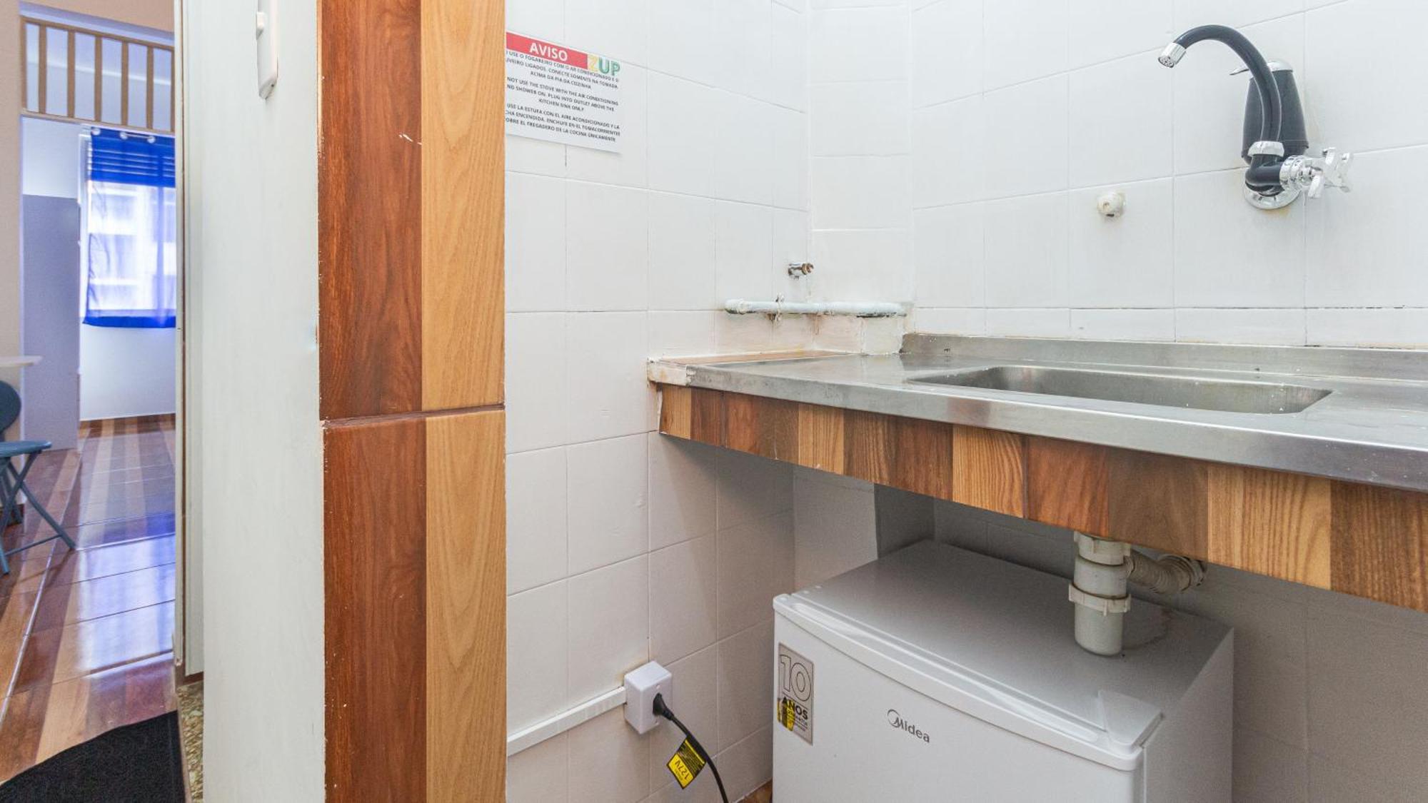 Apartment Em Copacabana, Perto Da E Metro *