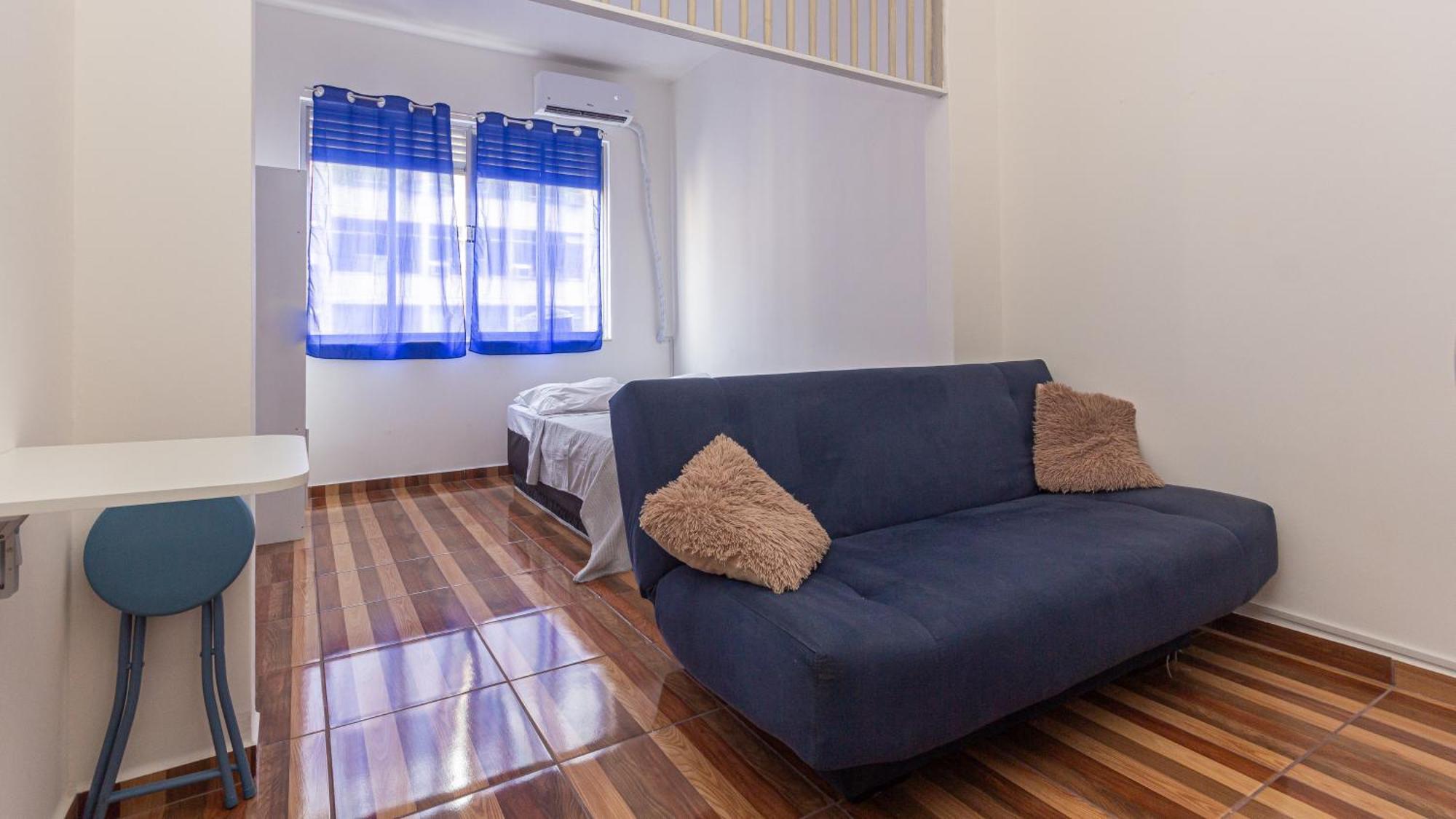 Em Copacabana, Perto Da E Metro Apartment