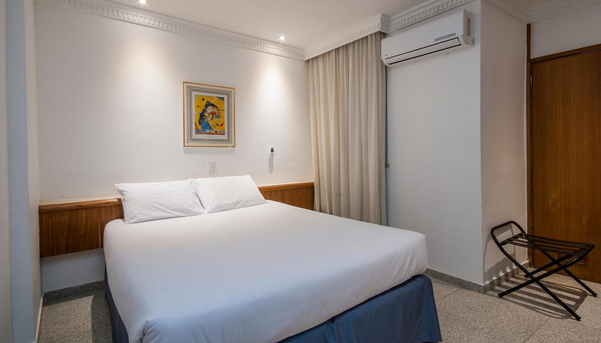 Hotel Bandeirantes 3*