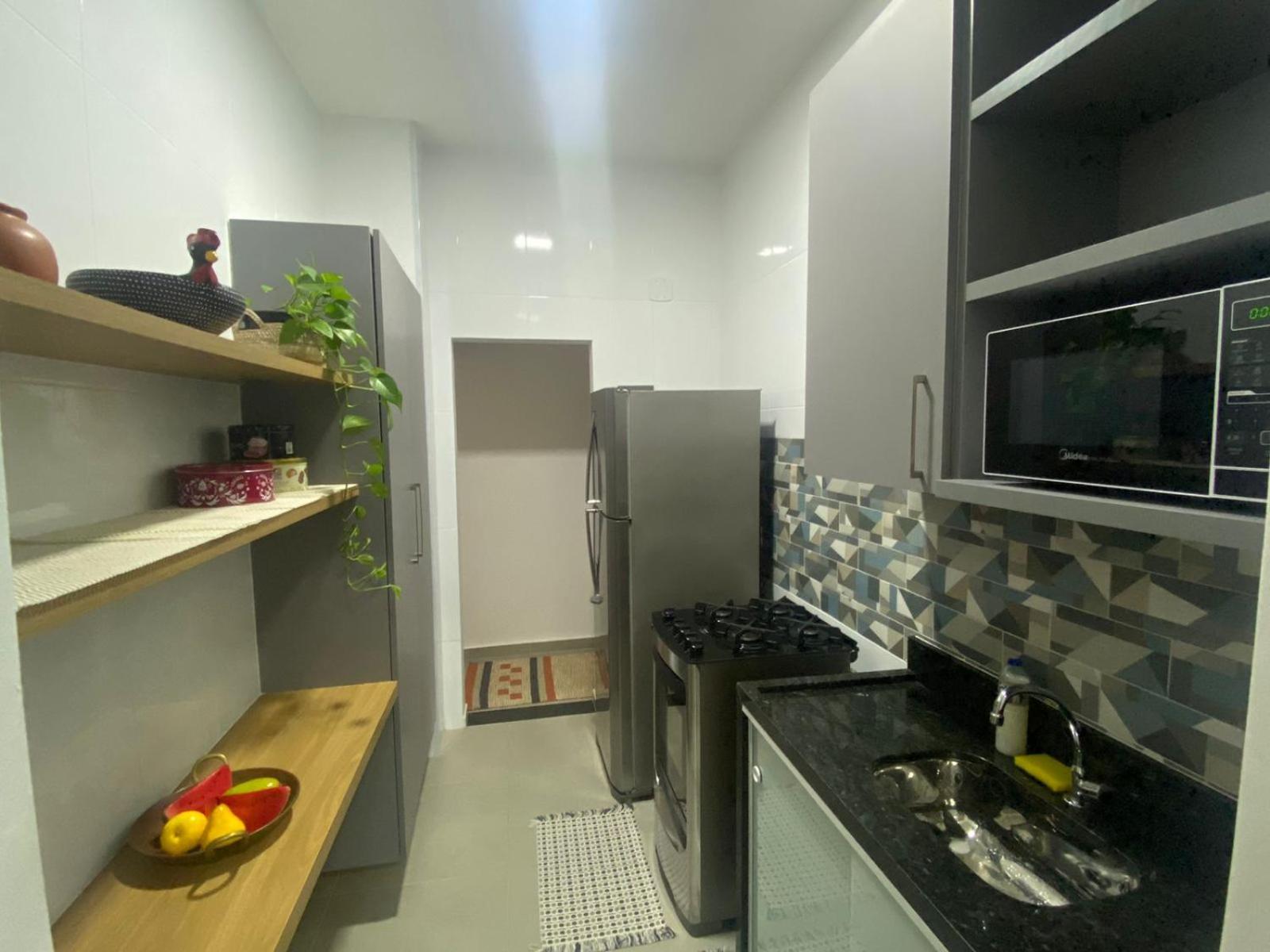Espacoso Reformado Em Copacabana Apartamento
