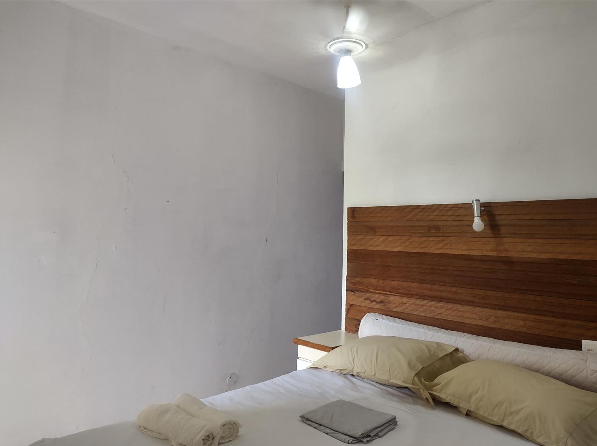 Quarto em Acomodações Particulares Casa Inteira Garagem E Internet Gratis Prox Recreio *