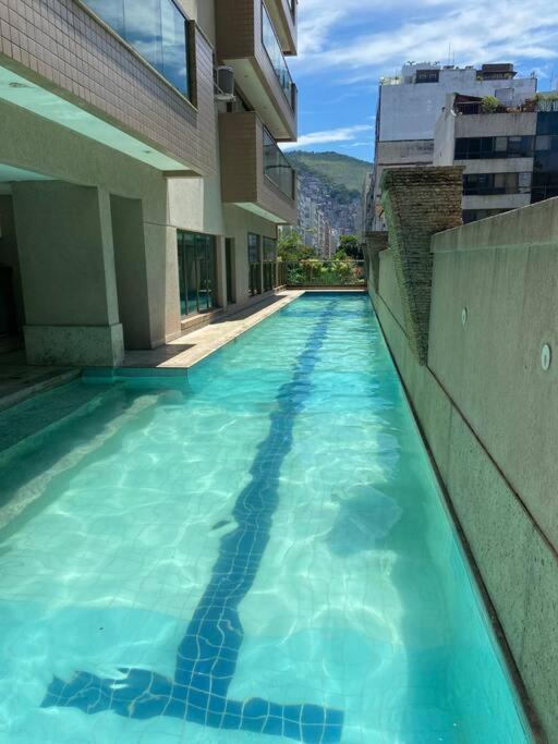 Apartamento Cobertura Arpoador Com Piscina Privativa, Vista Mar, Garagem, Portaria 24