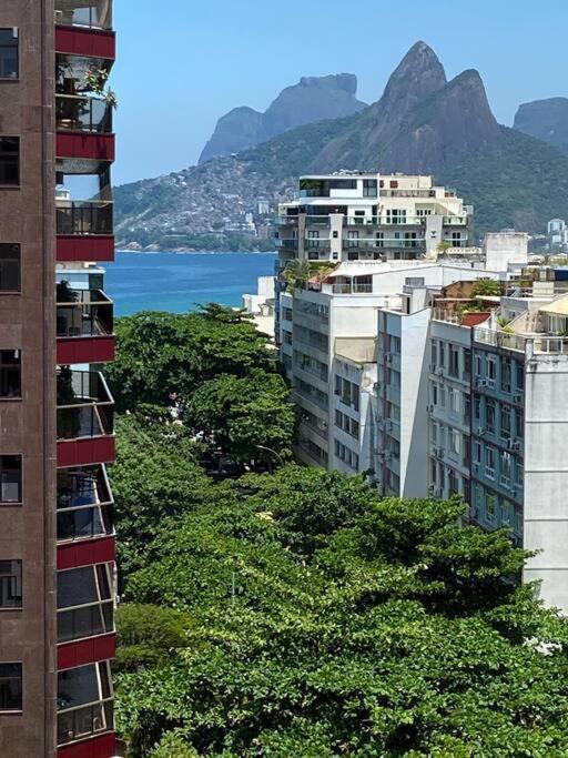 Cobertura Arpoador Com Piscina Privativa, Vista Mar, Garagem, Portaria 24 Apartamento *