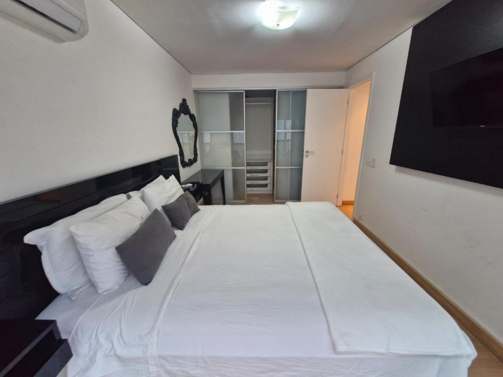 Cobertura Arpoador Com Piscina Privativa, Vista Mar, Garagem, Portaria 24 Apartamento Rio de Janeiro