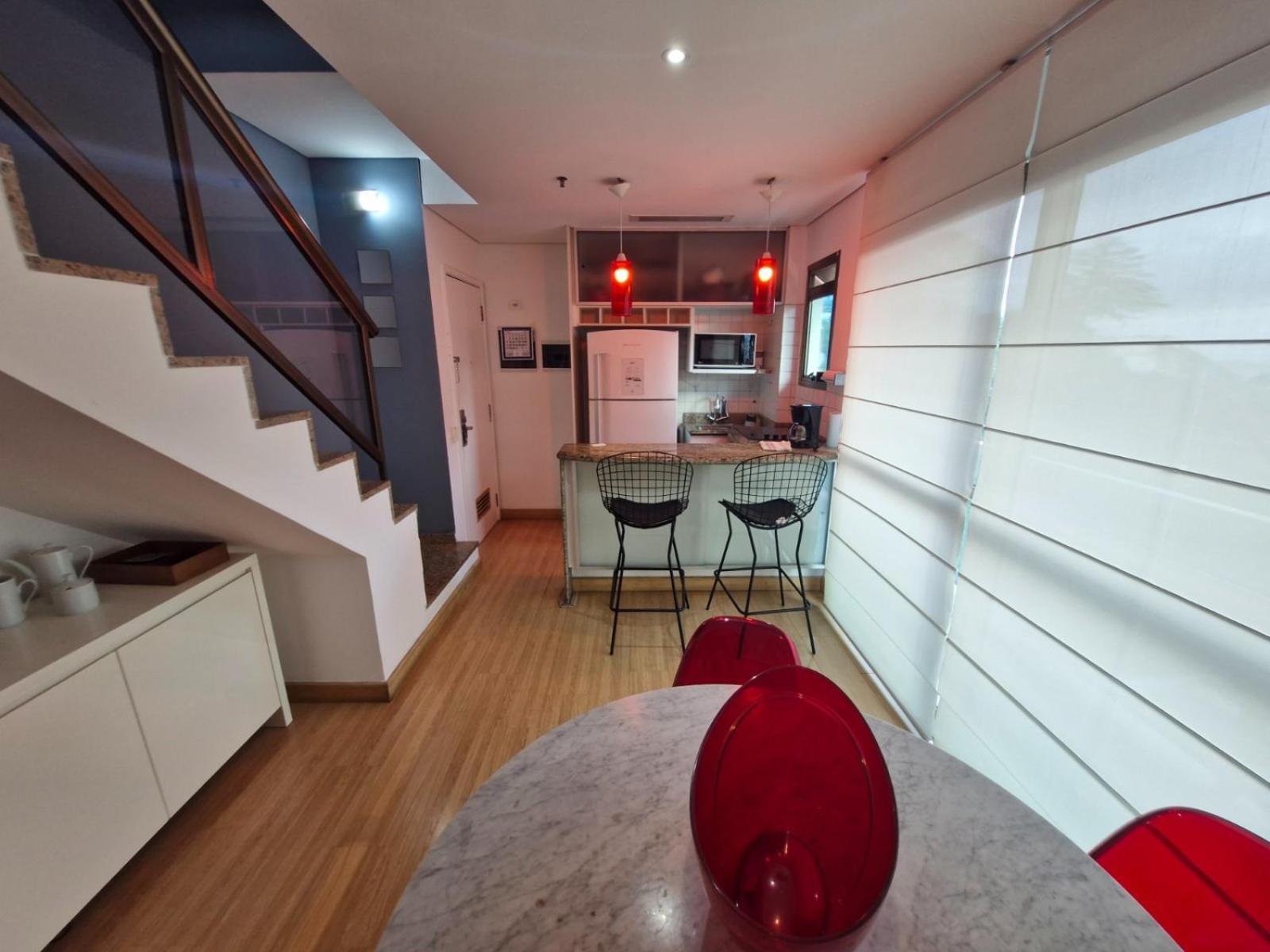 Apartamento Cobertura Arpoador Com Piscina Privativa, Vista Mar, Garagem, Portaria 24