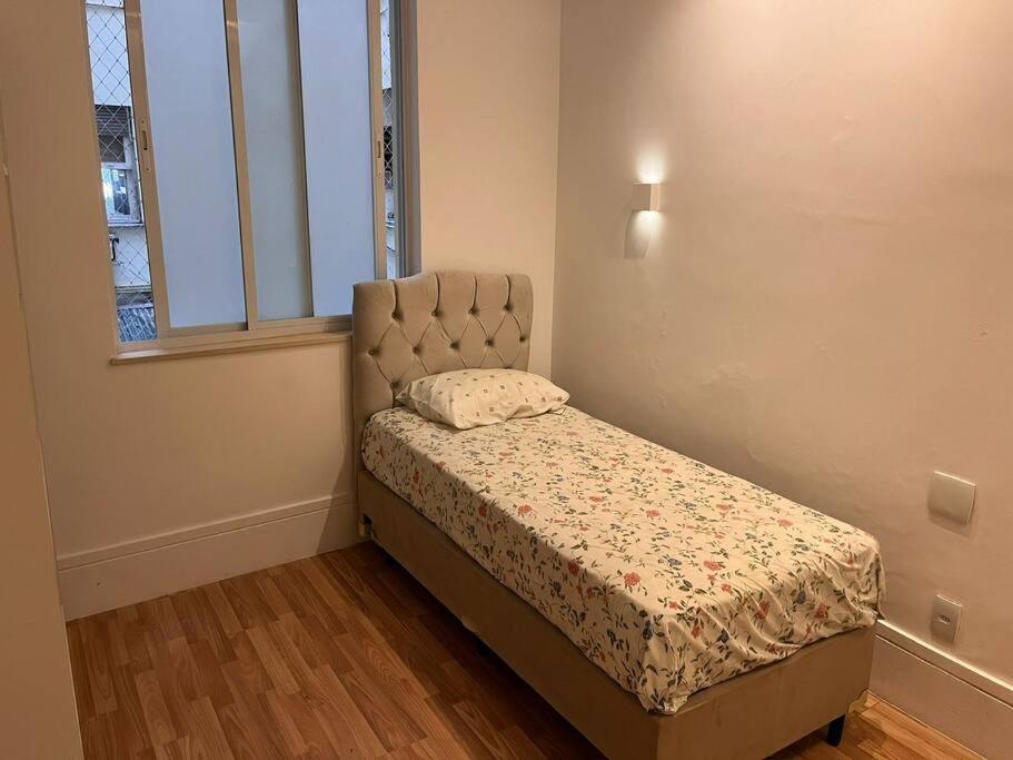 Lindo De 3 Quartos, Uma Quadra Da Praia! Rio de Janeiro