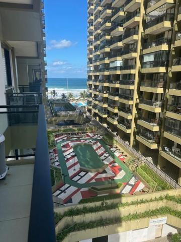 Lindo Apto No Barrabela, Todo Equipado, Com Arcondicionados Split Novos No E Na Sala, Limpissimo, Cheiroso, Novinho, Em Frente A Praia, Com Piscina Aquecida, Sauna, Quadra, Academia, Lavanderia, Salao De Beleza, Restaurantes, Mercad Rio de Janeiro