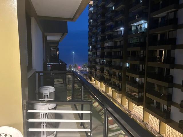 Apart-hotel Lindo Apto No Barrabela, Todo Equipado, Com Arcondicionados Split Novos No E Na Sala, Limpissimo, Cheiroso, Novinho, Em Frente A Praia, Com Piscina Aquecida, Sauna, Quadra, Academia, Lavanderia, Salao De Beleza, Restaurantes, Mercad