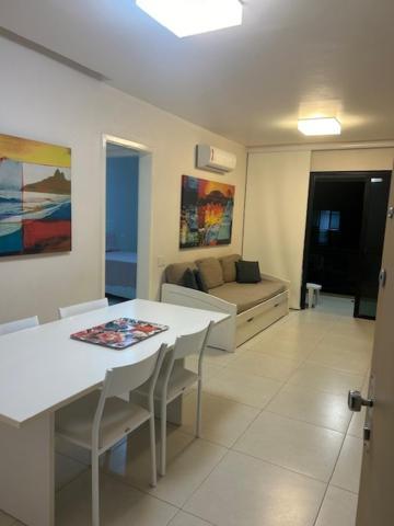 Apart-hotel Lindo Apto No Barrabela, Todo Equipado, Com Arcondicionados Split Novos No E Na Sala, Limpissimo, Cheiroso, Novinho, Em Frente A Praia, Com Piscina Aquecida, Sauna, Quadra, Academia, Lavanderia, Salao De Beleza, Restaurantes, Mercad *