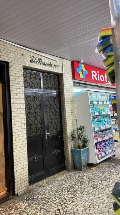 Lapa Riachuelo 220 *