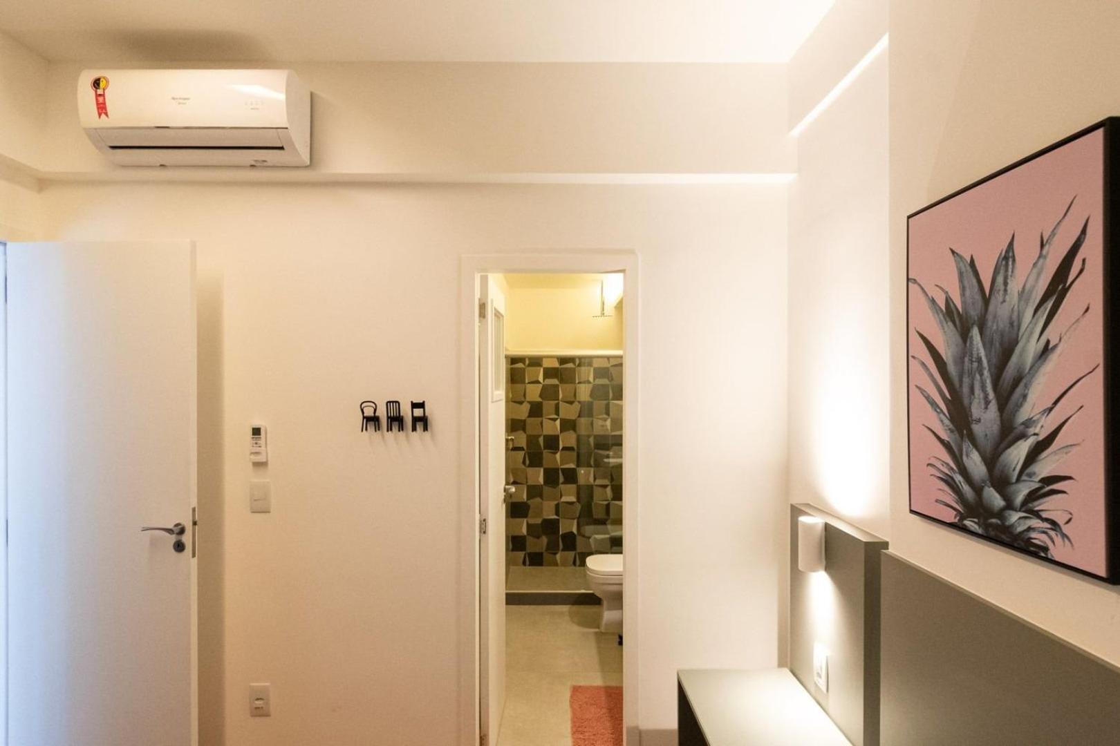 Apartamento Omar Do Rio - Vp 318/310: Elegante 2qtos A 300m Da De Ipanema Próximo Do Metrô + Internet 240mbps E Smart Tv Rio de Janeiro