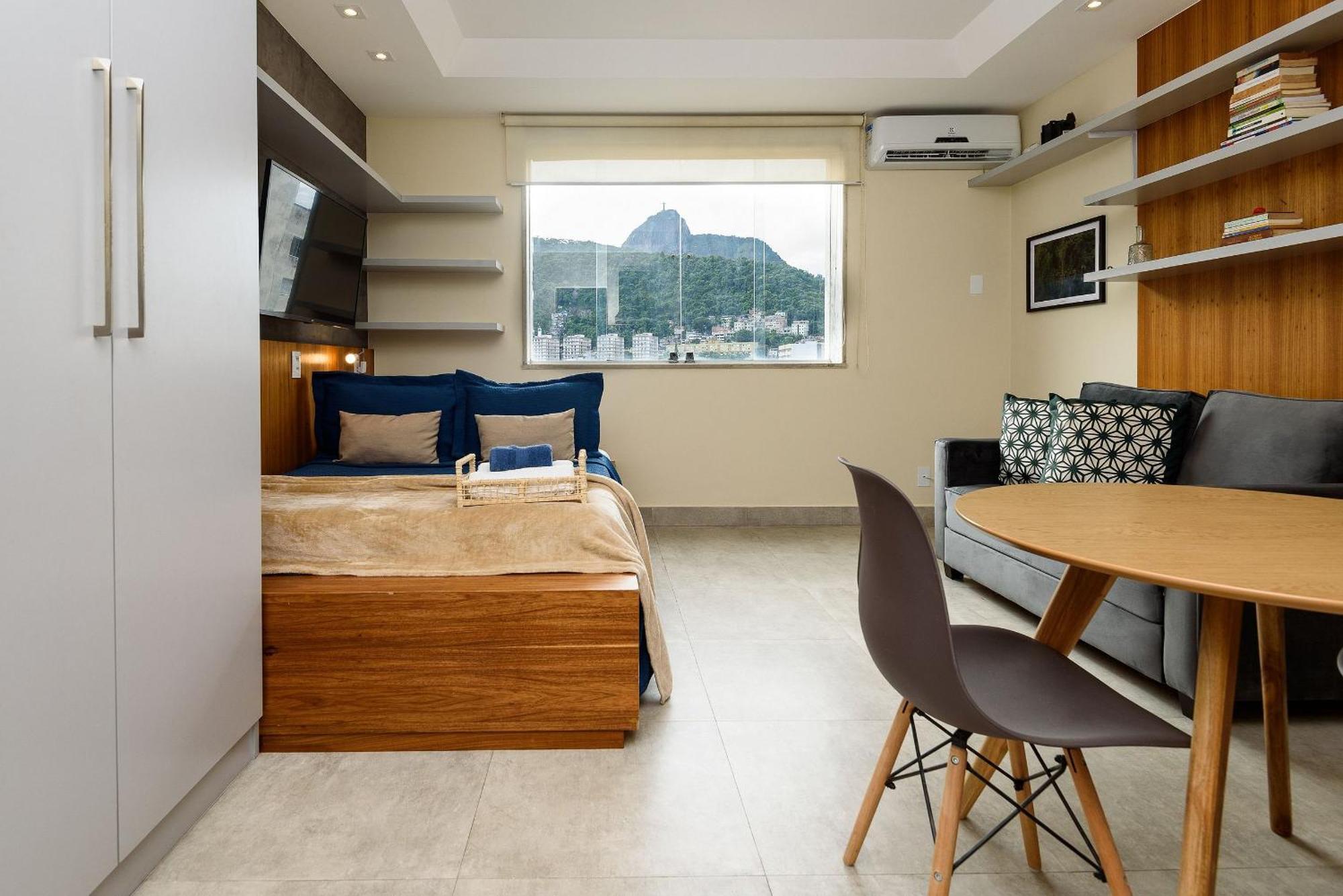 Omar Do Rio: Moderno Com Vista P/ Cristo Redentor, A 230m Do Metrô Siqueira Campos E 650 Metros Da De Copacabana, C/ Smart Tv, Internet 250mbps E Workstation