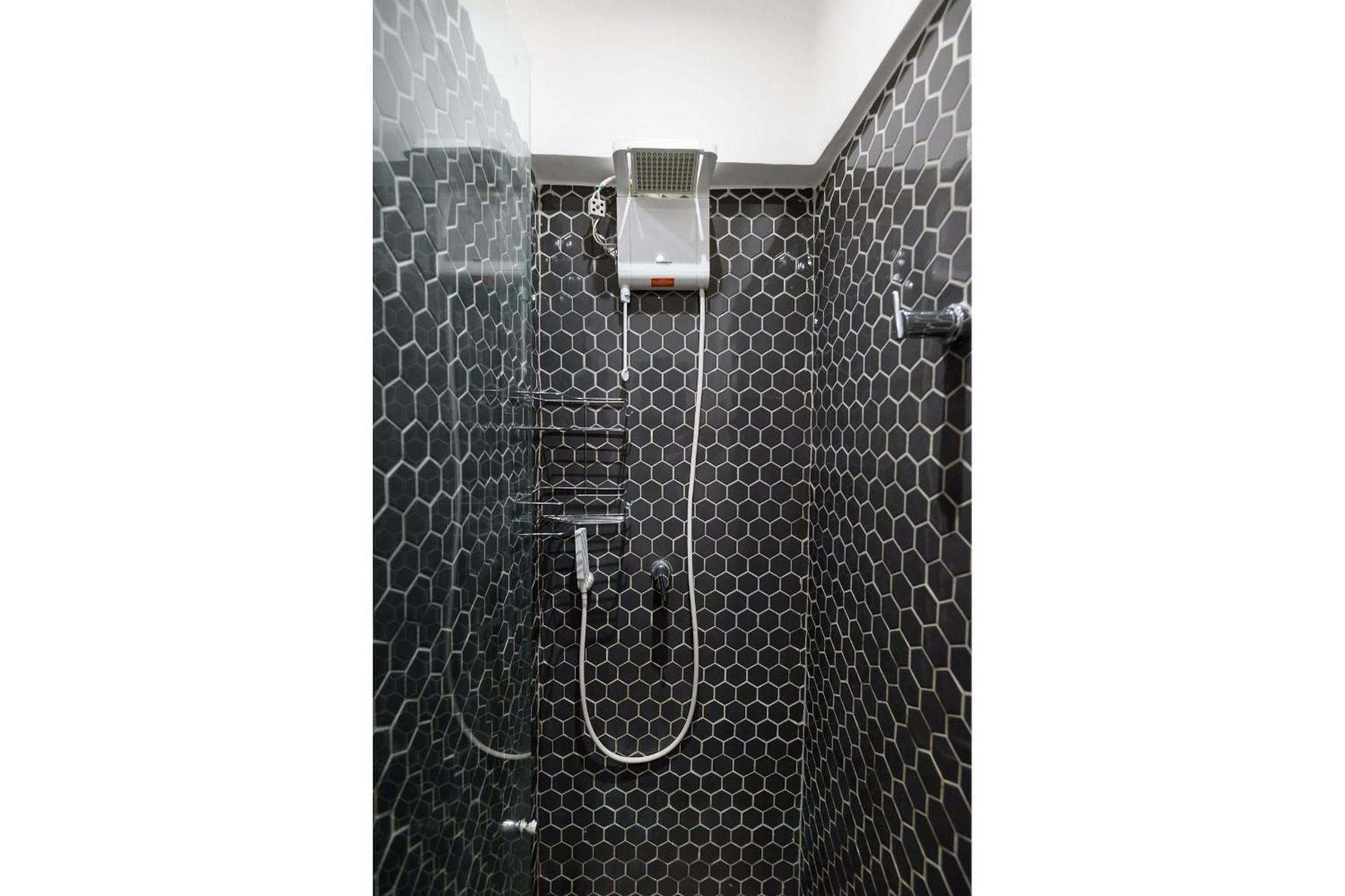 Apartamento Omar Do Rio: Moderno Com Vista P/ Cristo Redentor, A 230m Do Metrô Siqueira Campos E 650 Metros Da De Copacabana, C/ Smart Tv, Internet 250mbps E Workstation Rio de Janeiro