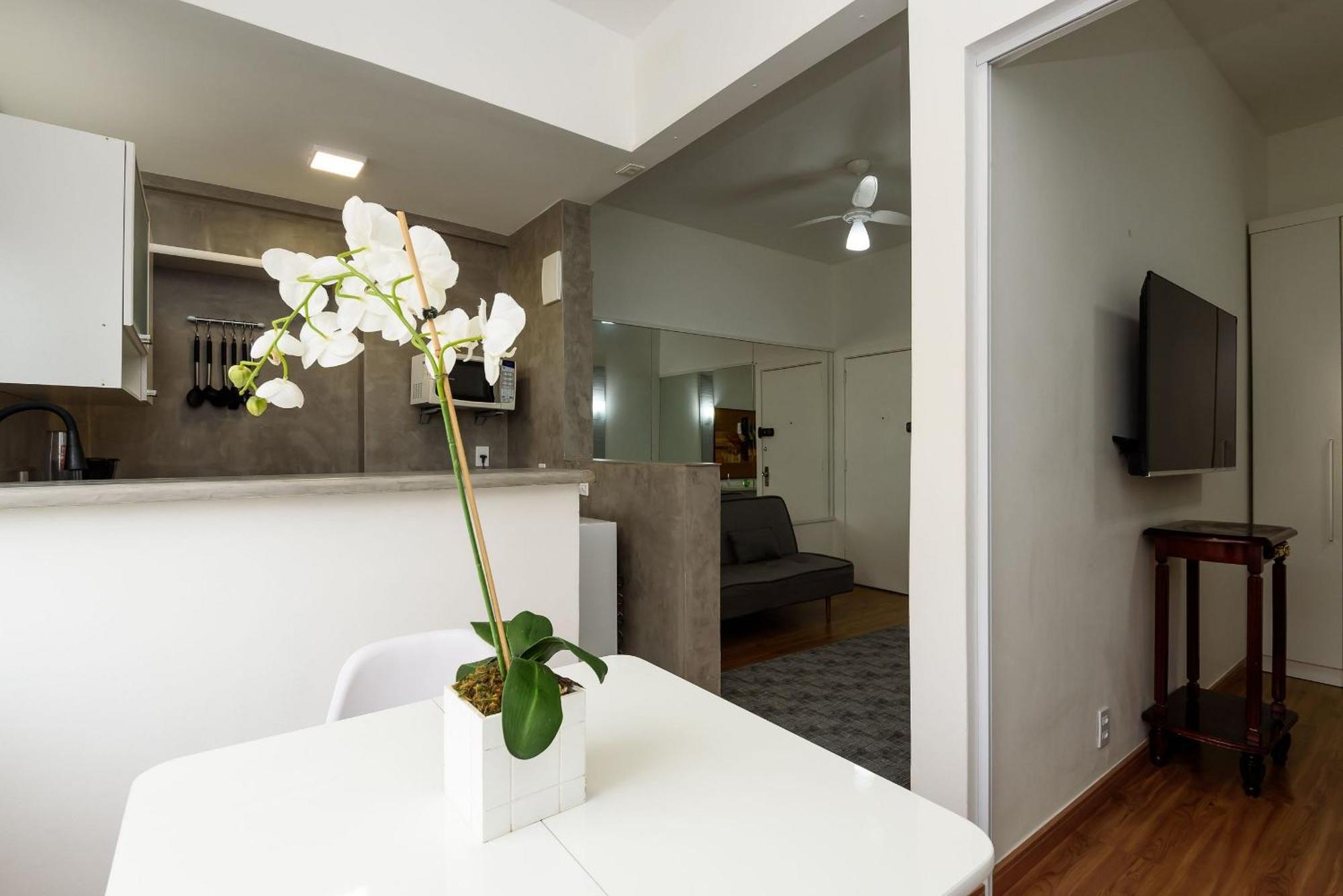 Apartment & Sala Completo A 350m Da | Jg 42/802