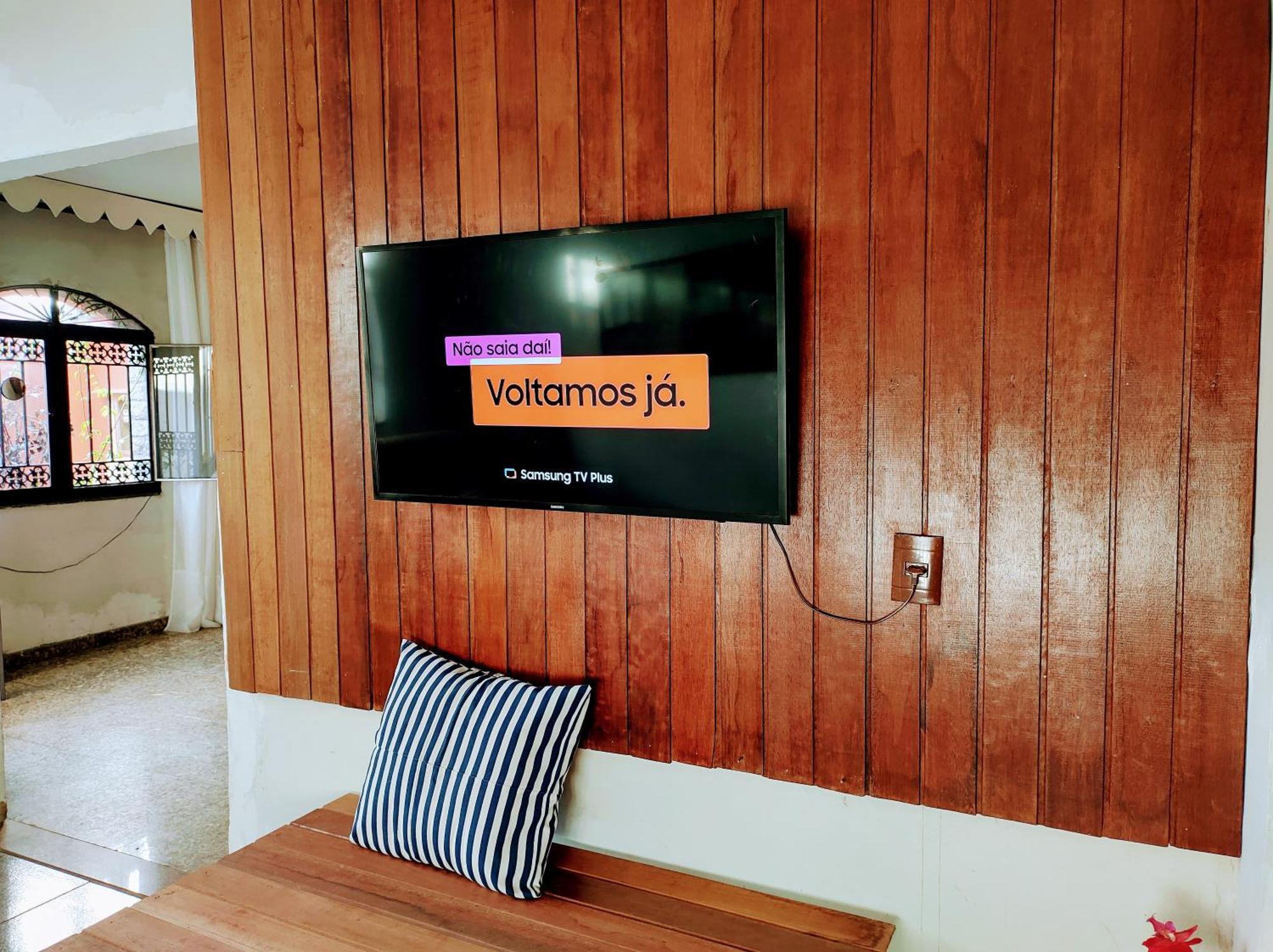 Quarto em Acomodações Particulares Casa Inteira Garagem E Internet Gratis Prox Recreio Rio de Janeiro