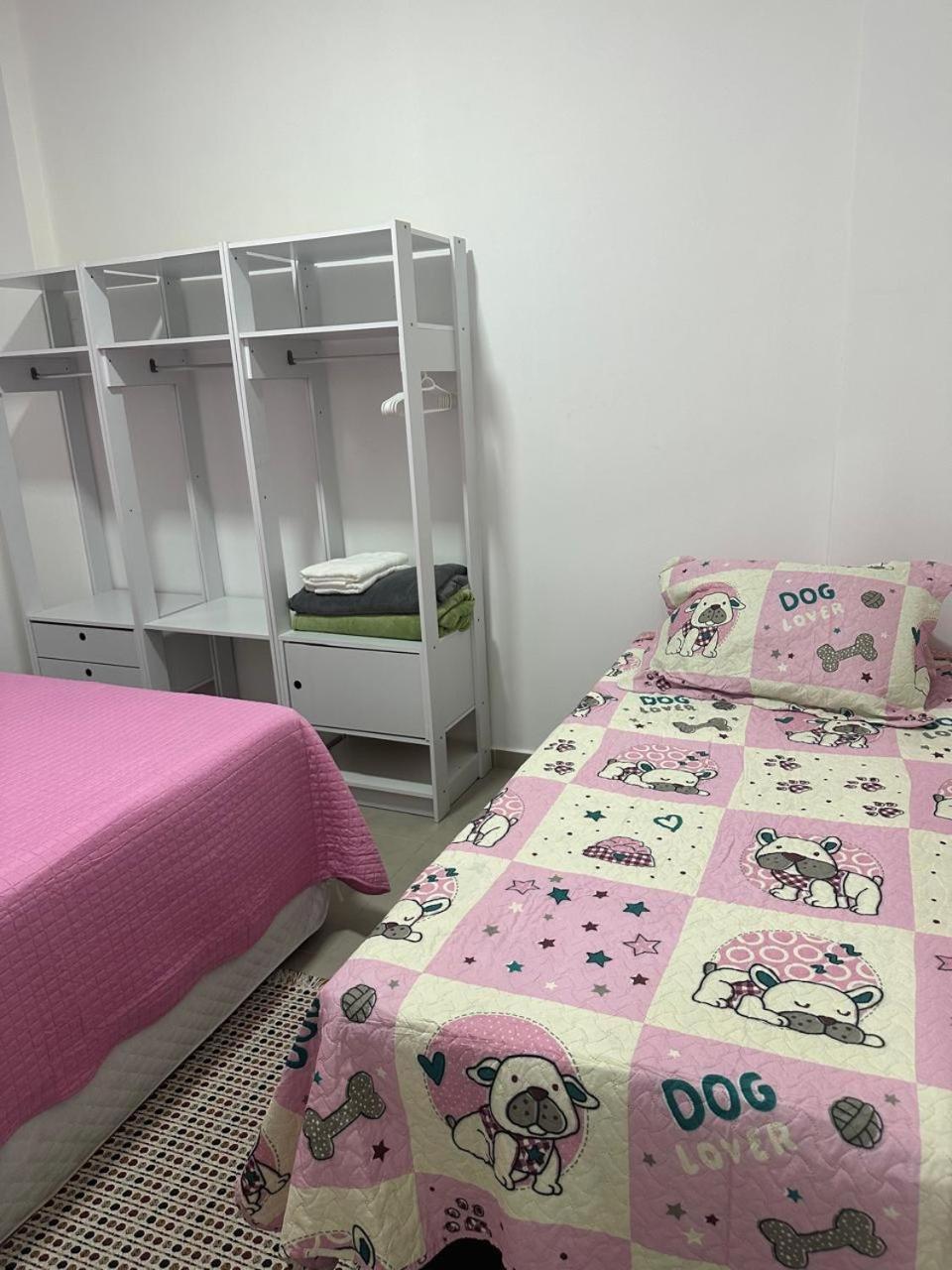 Apartamento Espacoso Reformado Em Copacabana Rio de Janeiro
