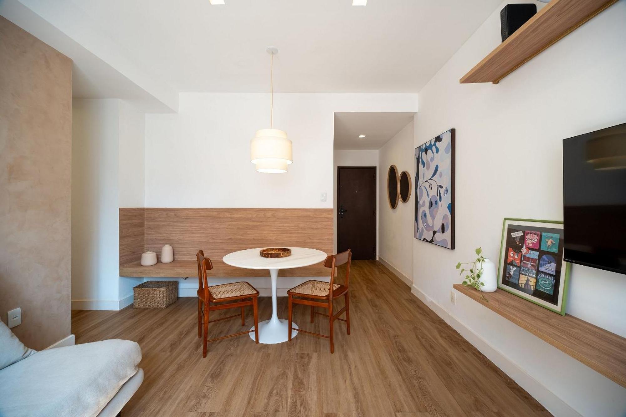 Apartamento Recem Reformado No Leblon *
