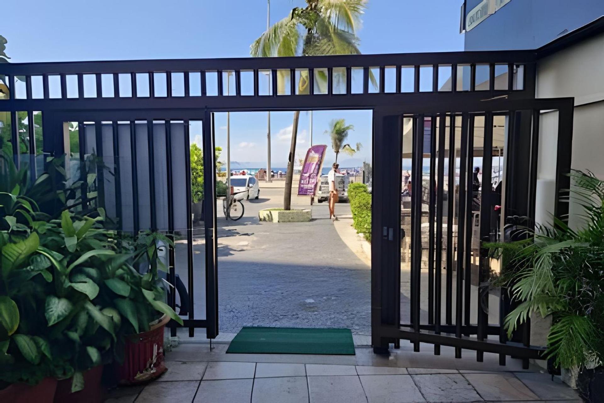 Pe Na Areia Em Copacabana *