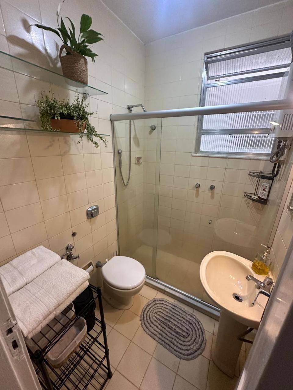 Charmoso Na Quadra Da Apartment