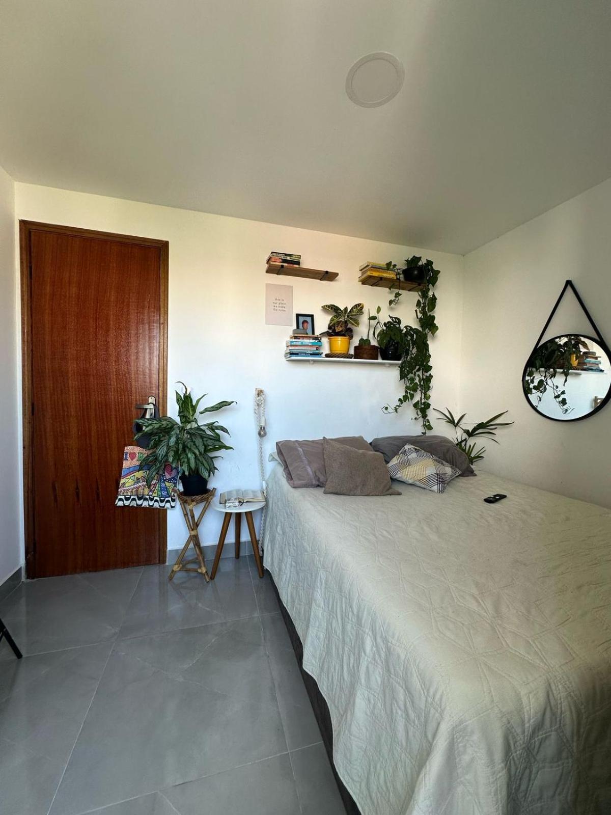 Apartamento 50 Metros Da *