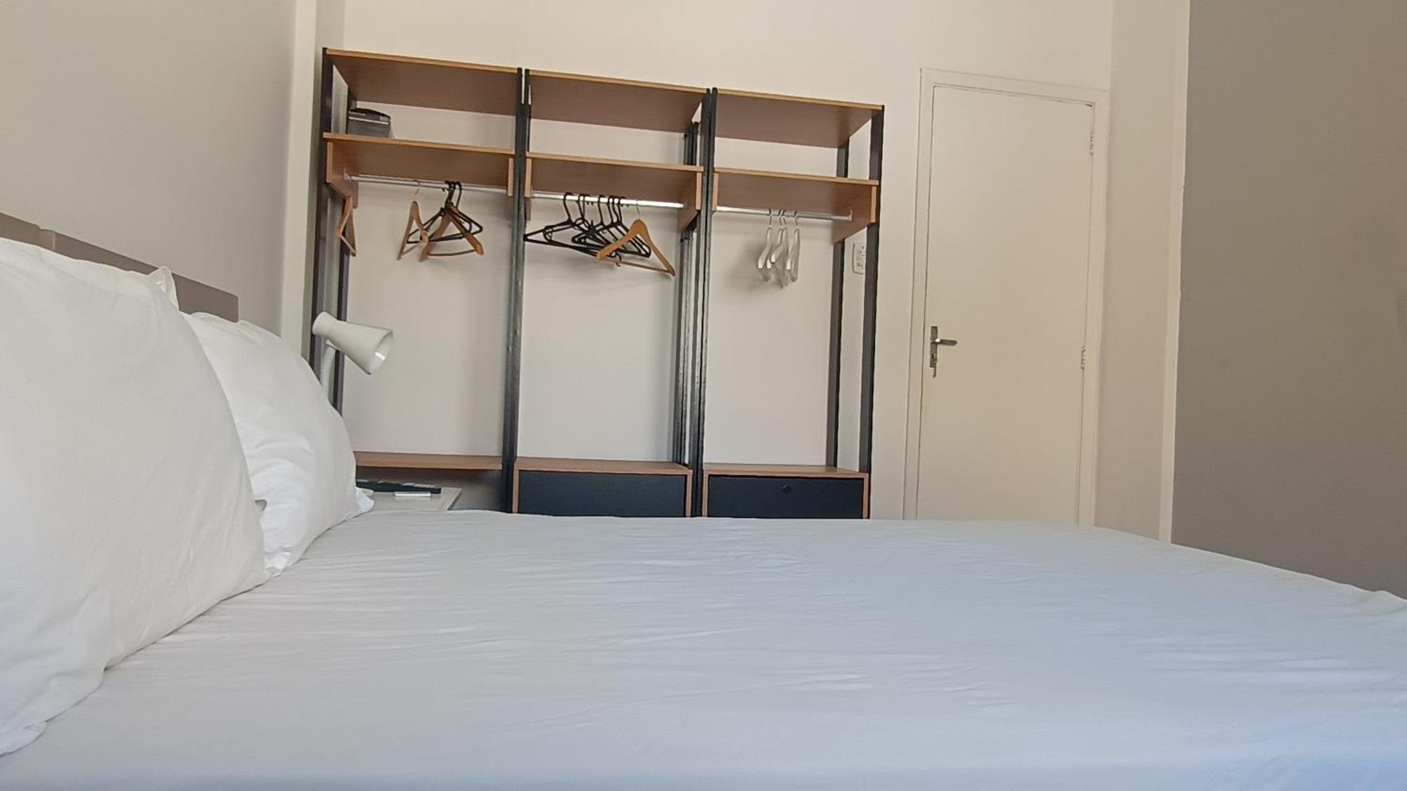 Gomes Carneiro 84 - Ipanema Apartment *