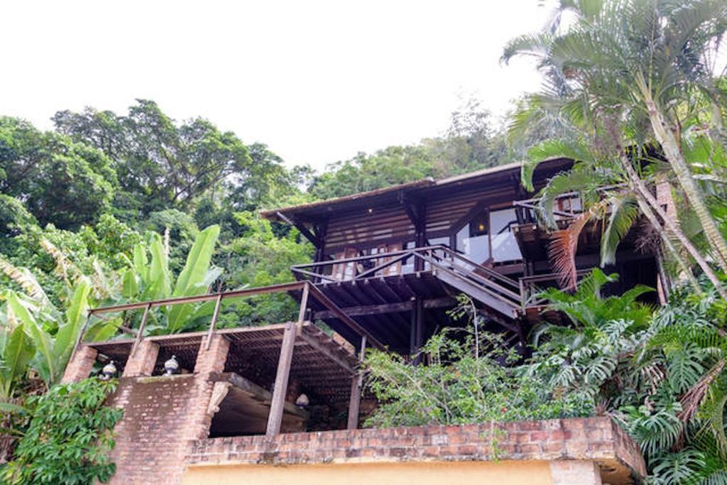 Linda Casa No Itanhangá