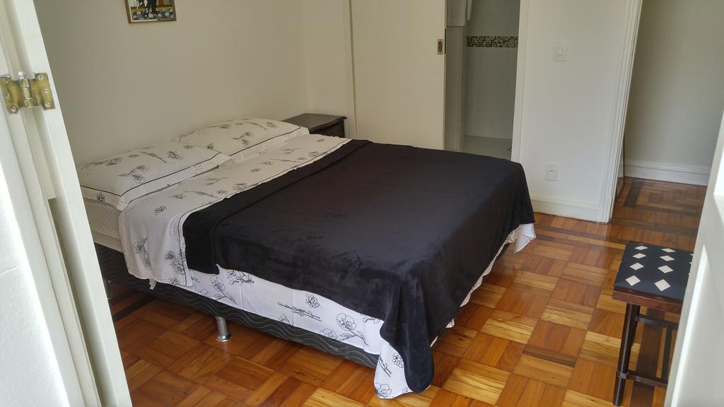Apartamento Apartamento Copacabana Av. Atlântica 2 Quartos *