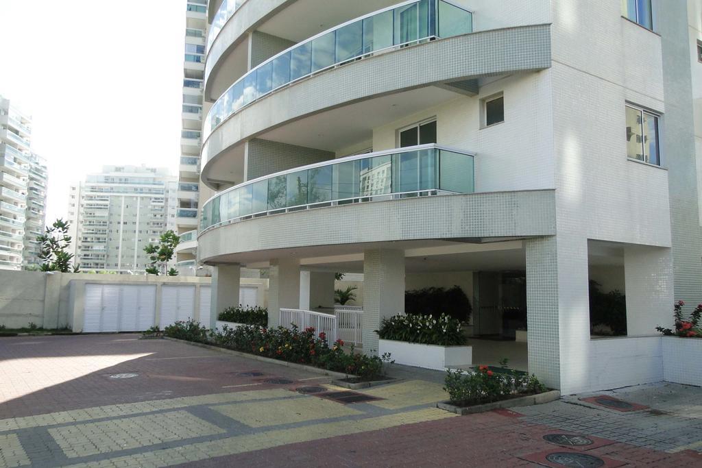 Completo No Jardim Da Barra - Barra Olimpica Rio de Janeiro