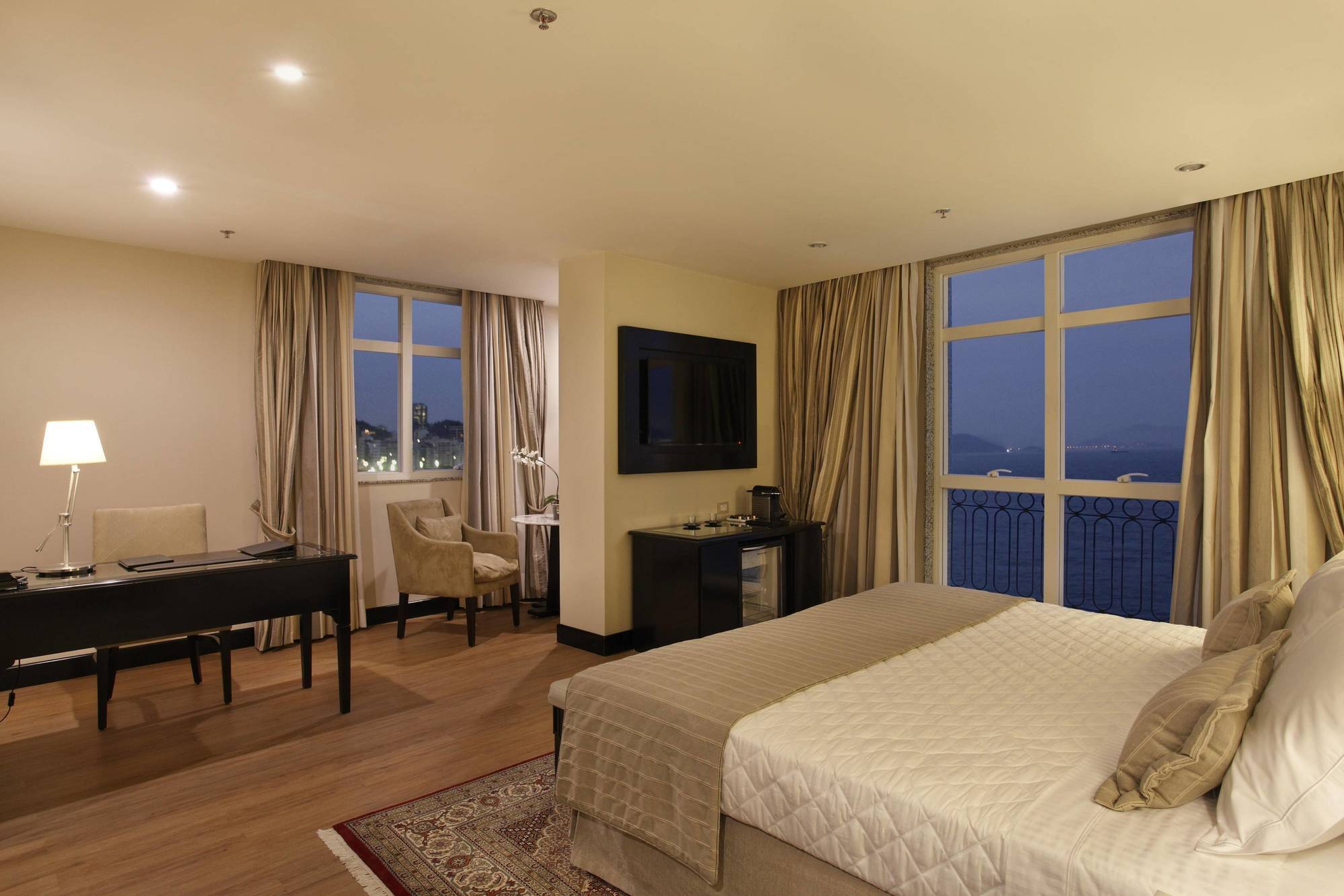 Hotel Miramar By Windsor Copacabana 5*