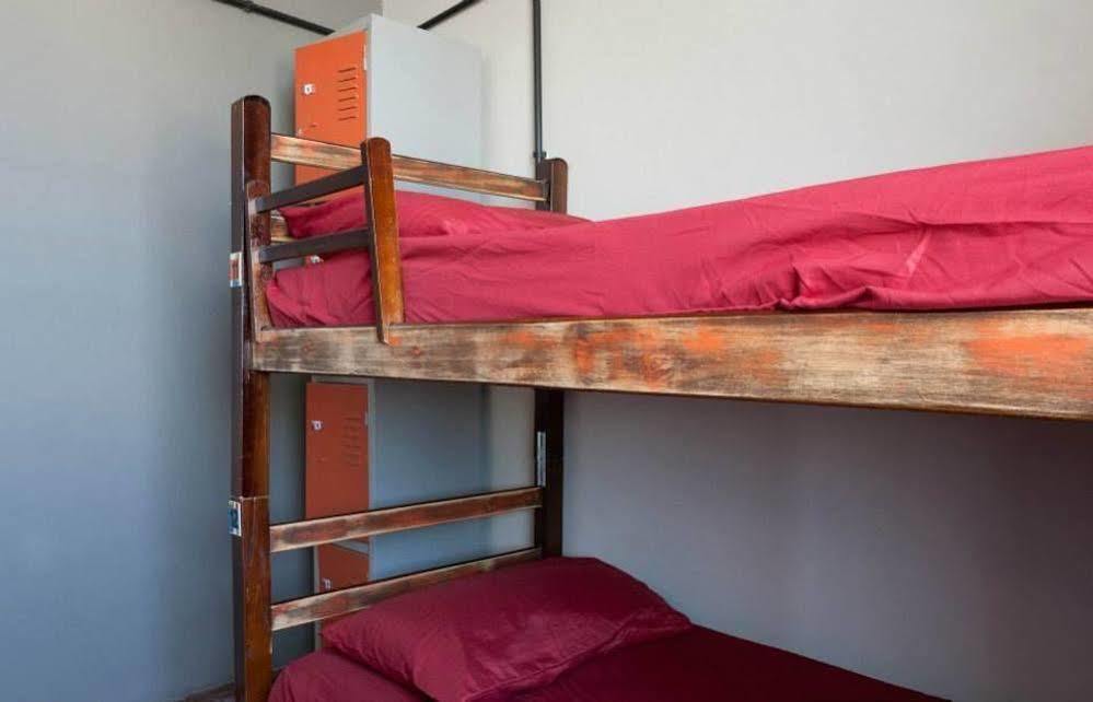Abraco Carioca Favela Hotel 2*