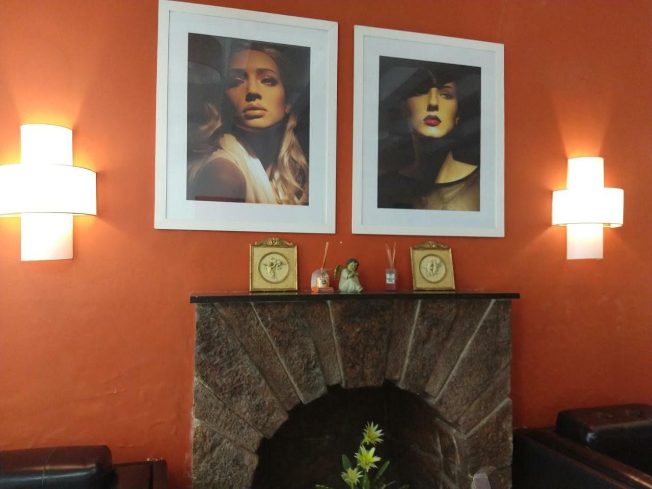 Casa Del Angel Guest house
