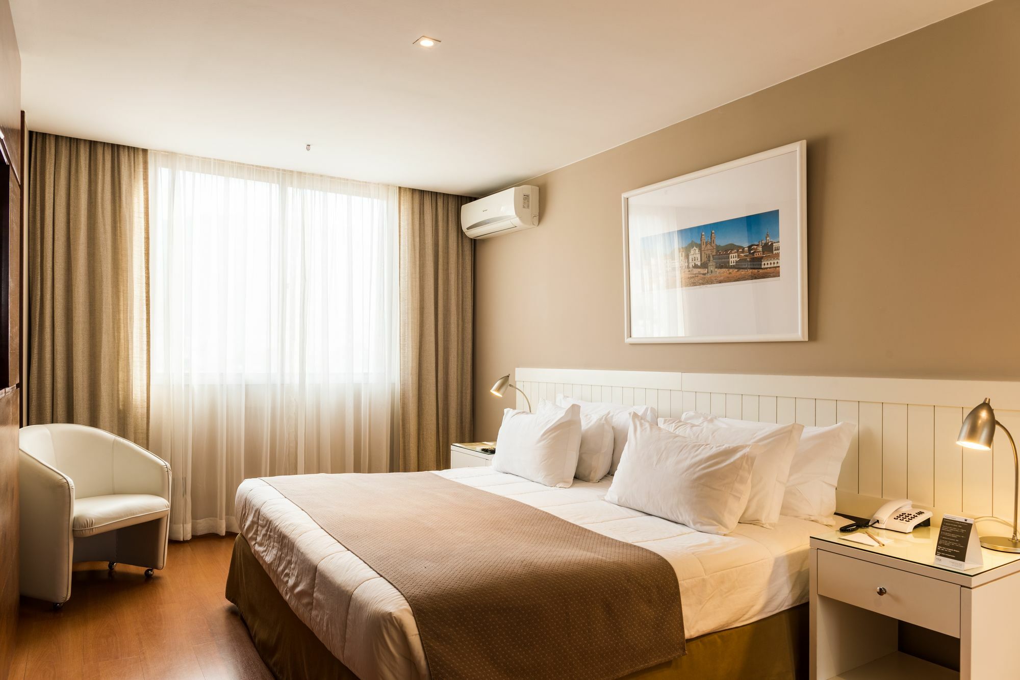 Ritz Leblon Hotel