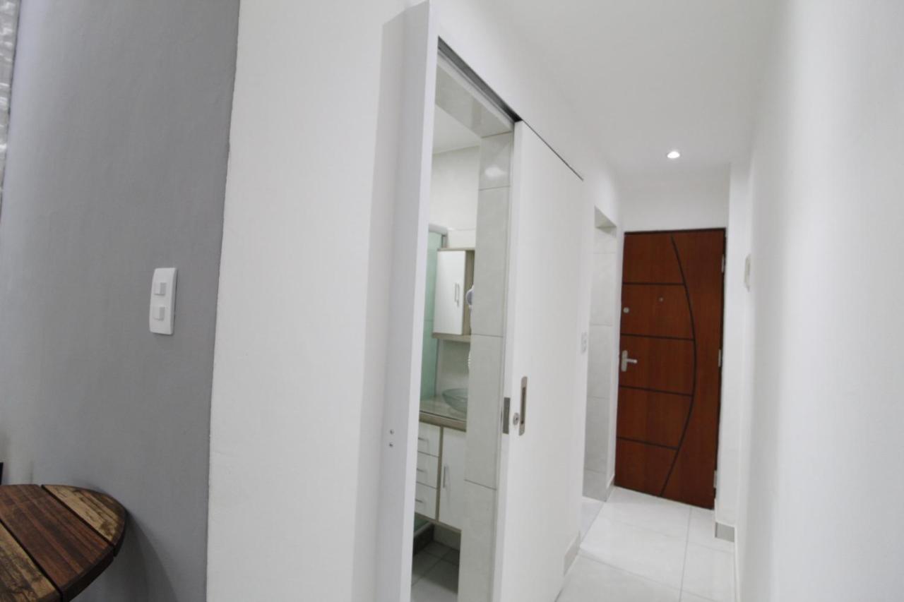 Apartamento Pineapples Br1029 - Apartamento Em Copacabana Perfeito Casais A 20m Do Metro Z3 Rio de Janeiro
