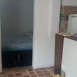 Suíte no coração de Campo Grande/RJ