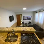 Amplo, Confortavel E No Centro