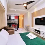 Studio moderno e silencioso no posto 2 em Copacabana!