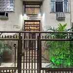 Espetacular Apartamento No Leblon