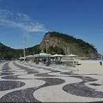 Av Atlantica - 3 Bedroom Beach Apartment - Leme