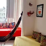 Aconchegante Apartamento Em Copacabana Rj.